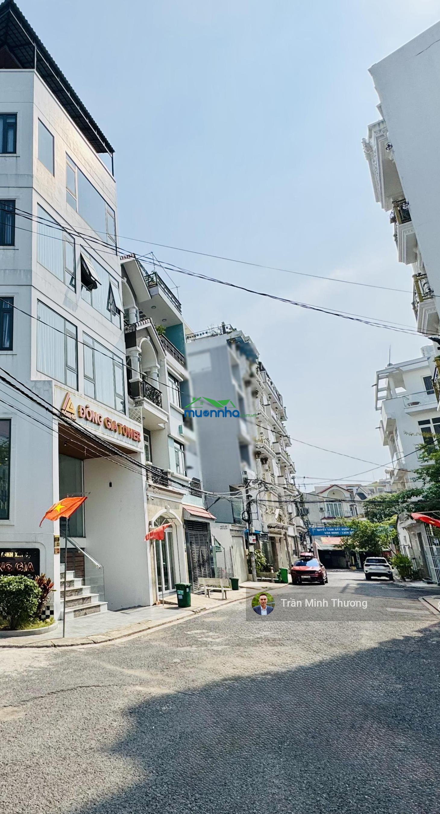 Nhà 2 tầng hiếm - ô tô đỗ cửa - sát lê văn việt - gần metro - 3