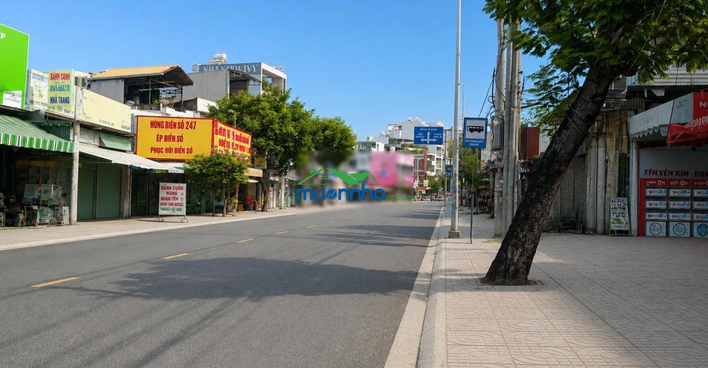 Tuyệt chủng! hẻm 10m kế vincom nguyễn xí 4x17m, cn 68m², 4 tầng kiên cố, chỉ 10 tỷ dọn vào ở ngay. - 2