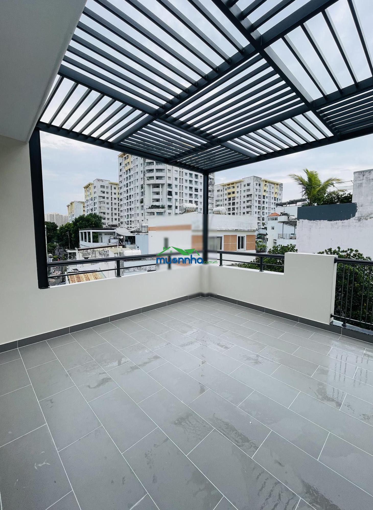 Hẻm 4m, 4 tầng ngay rạp xiếc phú thọ, vòng xoay lên đại hành, có sân thượng, hẻm thông - 2
