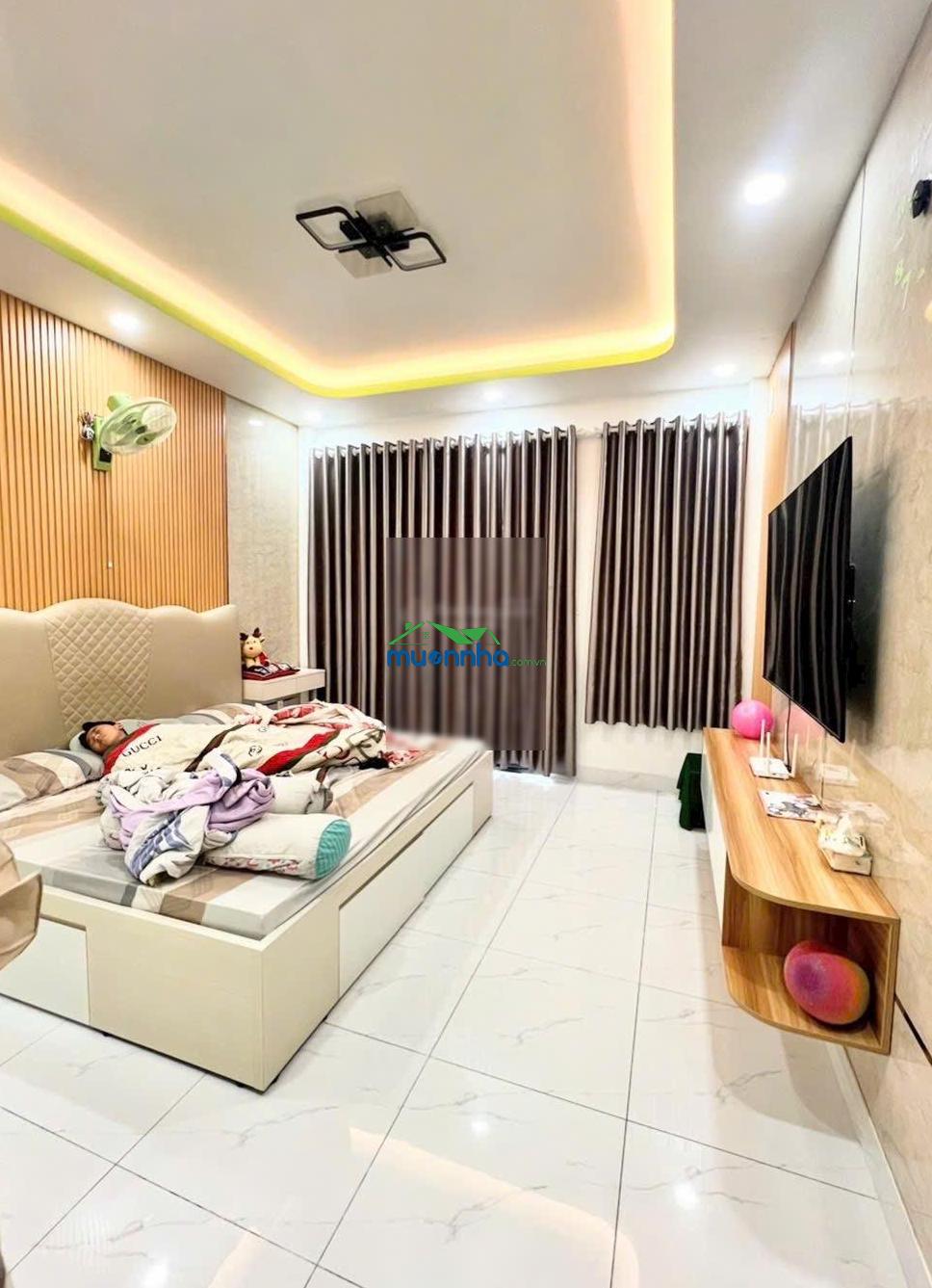 Bán gấp căn nhà siêu đẹp - đường an dương vương, bình tân - dt 72m², 4 x 18m, 4 tầng.