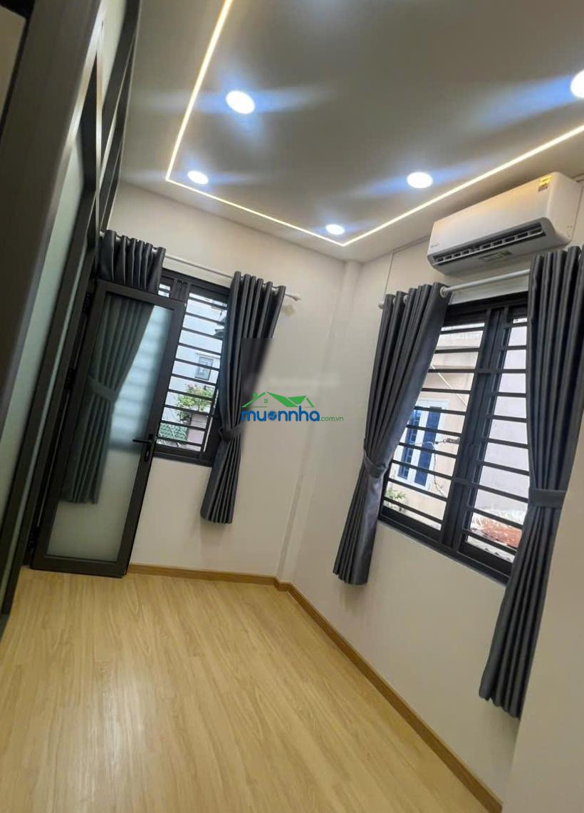 Nhà đẹp giá tốt! dt: 4.25 x 3.25m phùng văn cung (p. 7, pn) - 3 tầng - sát mặt tiền - chỉ 3.3 tỷ - 2