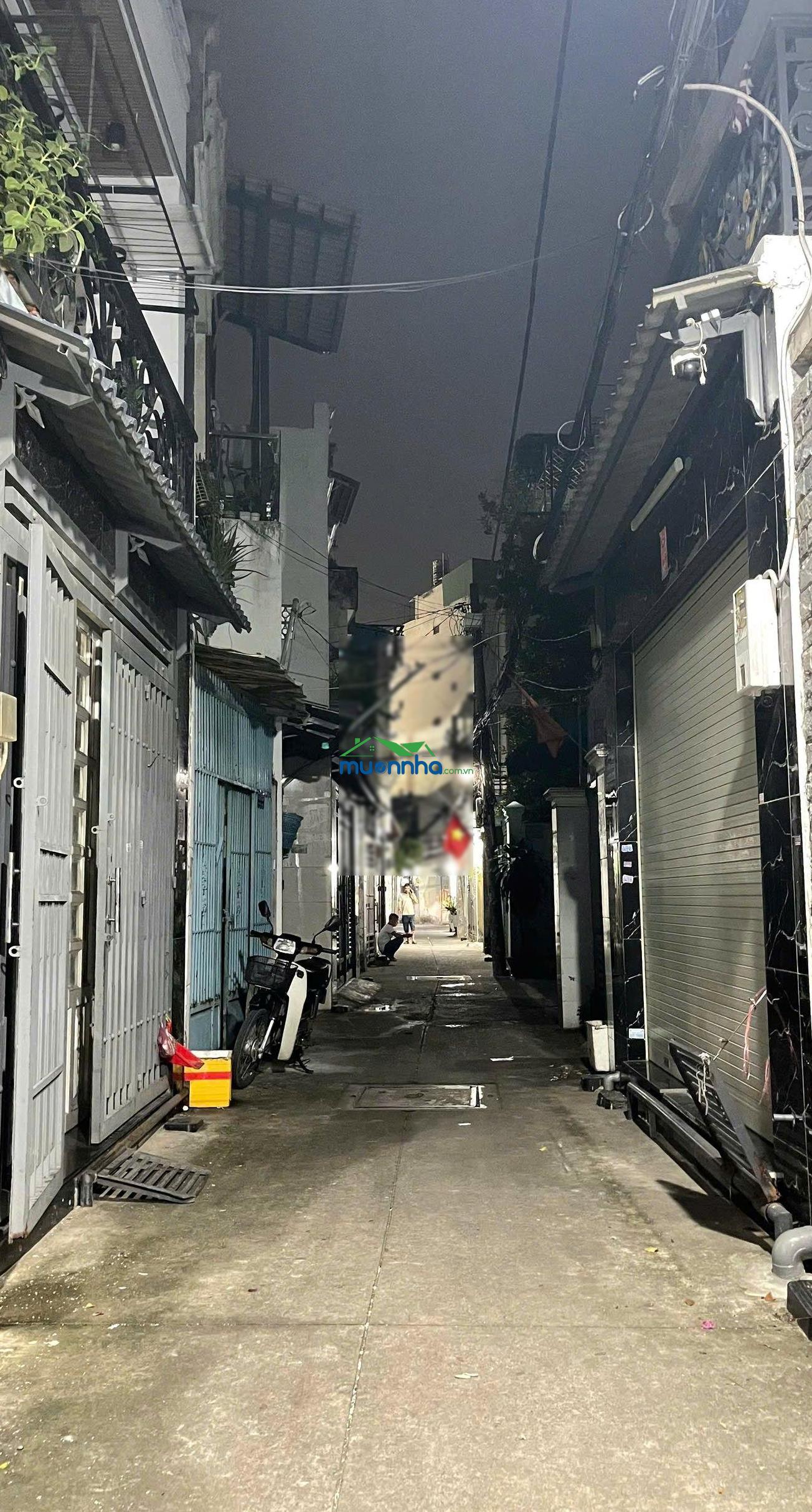 Bán nhà đẹp phạm văn bạch - p. tân sơn - tân bình - ô tô đỗ cửa - sổ sẵn sàng