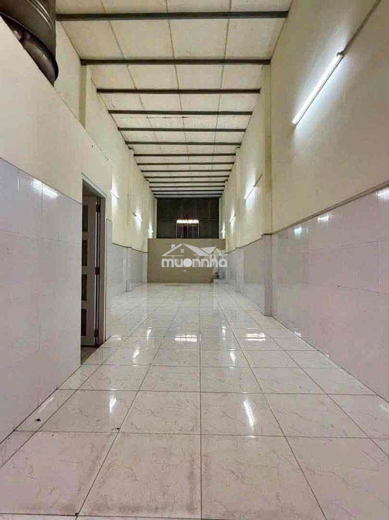 Cho thuê kho bà điểm đường xe công