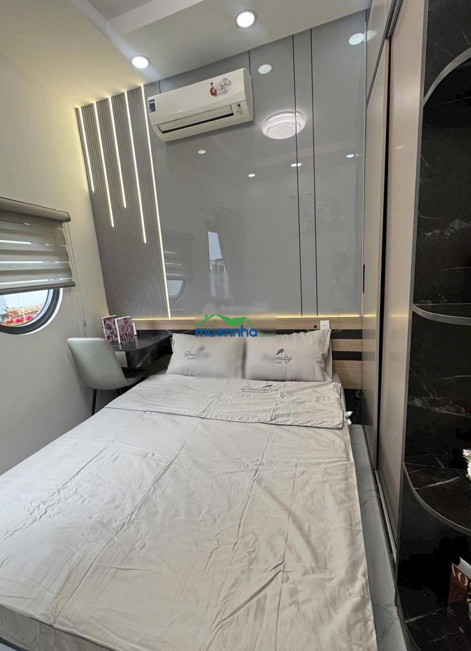Hot nhất q3 cmt8 nhà đẹp 4 tầng btct 2pn 3wc full nội thất 4.xx tỷ - 3