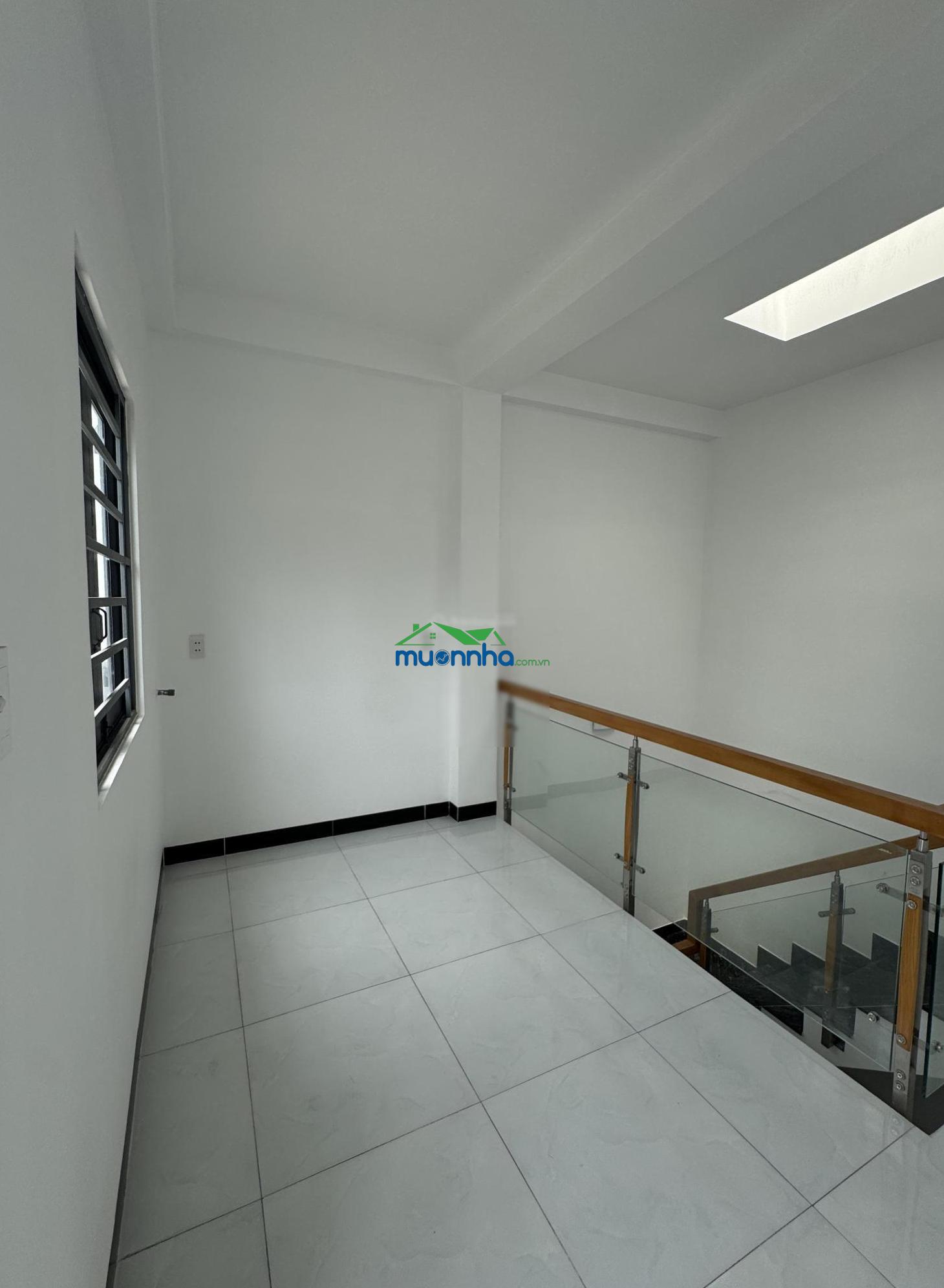Siêu phẩm 5 tầng-70m2-ngay hương lộ 2 - sổ đẹp vuông vức hoàn công đủ - khu dân cư an ninh yên tĩnh - 4