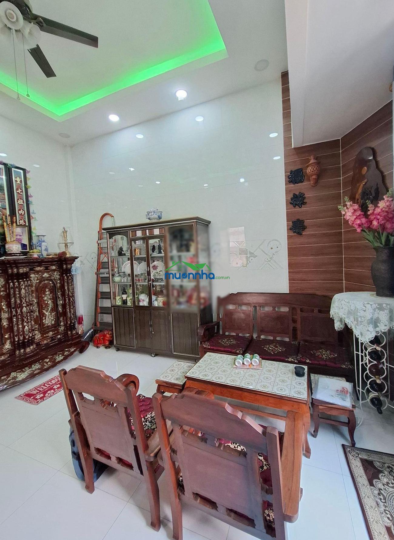 Bán nhà - gần cầu chà và q5 - vào ơ ngay - hẻm thông - 132m2 - 07pn - 7wc - chỉ hơn 7 tỷ