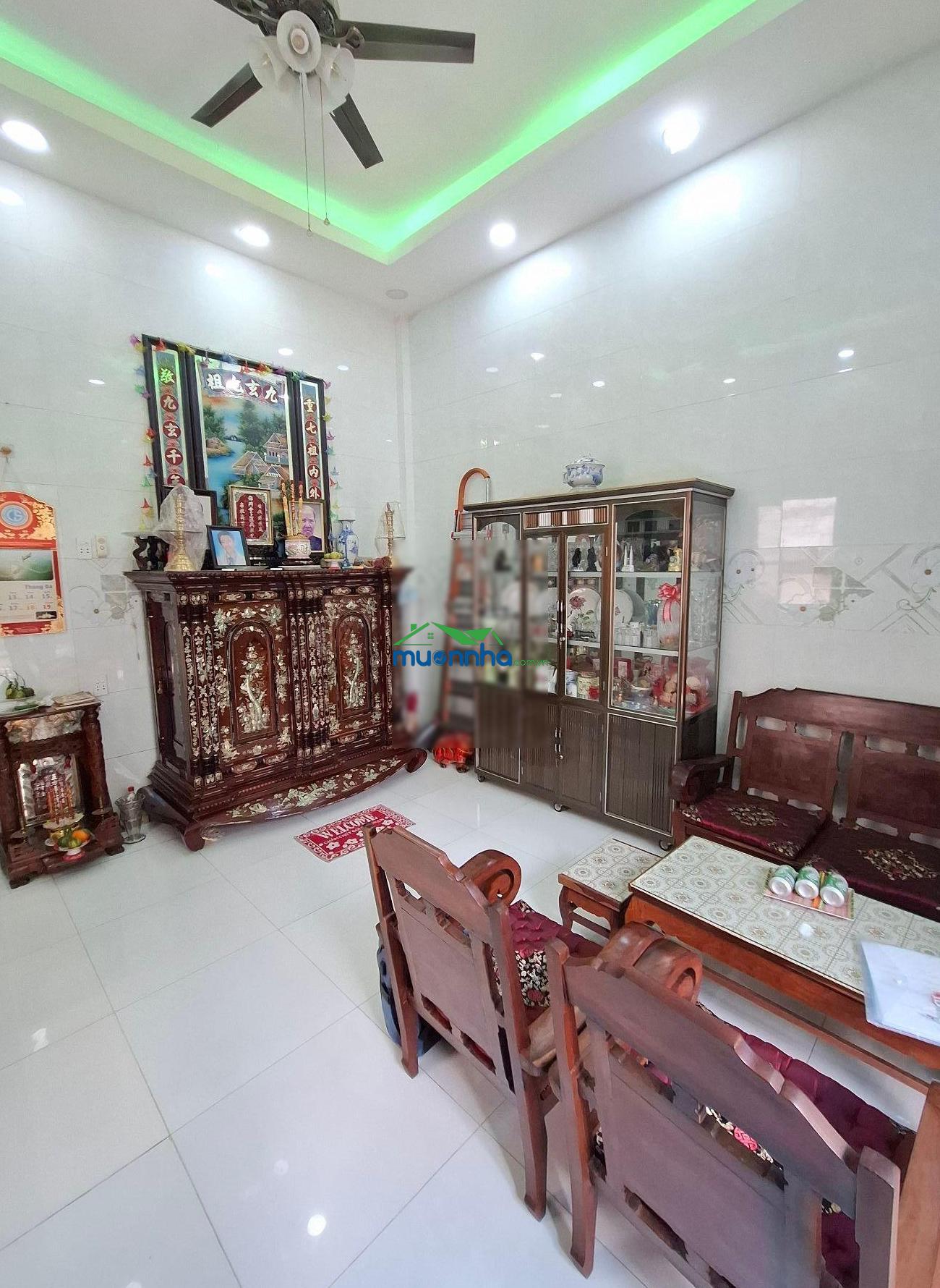 Bán nhà - gần cầu chà và q5 - vào ơ ngay - hẻm thông - 132m2 - 07pn - 7wc - chỉ hơn 7 tỷ - 2