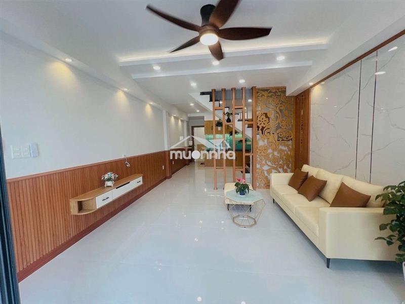 Hiệp bình -nhà đẹp hxh ngay phạm văn đồng  60m2_  chỉ 6.58 tỷ