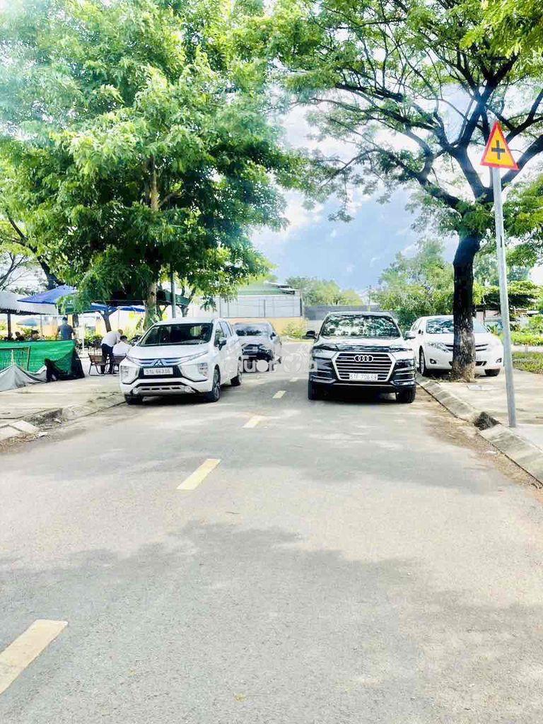 Bán đất 4.3m nở hậu 7.3m x 15m hẻm 12m khu phân lô đường lê thị riêng