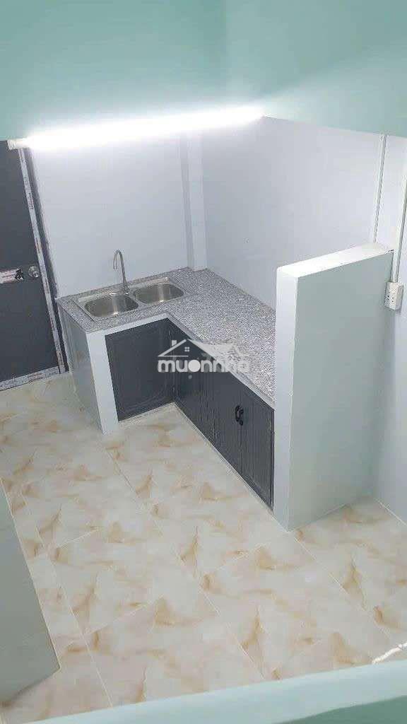 Nhà sạch sẻ mới sữa lại mới 3 phòng ngủ rẻ bèo  - 3