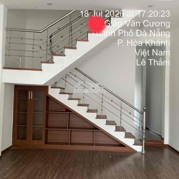 Giáp văn cương- tầng 2 view biển nguyễn tất thành,giá hời cho khách tc
