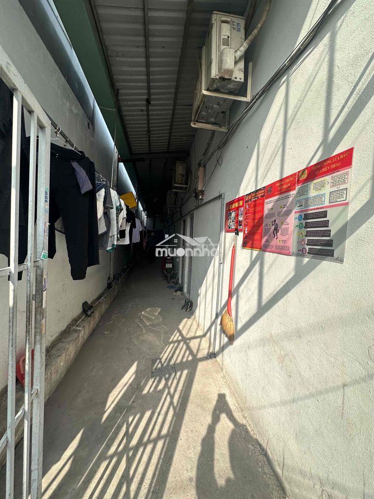 Bán dãy nhà trọ 7.13m x18m. thổ cư 110m2 . tỉnh lộ 10. thu nhập 15 tr