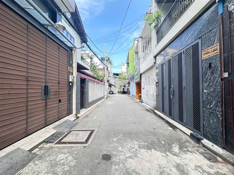 Cho thuê nhà nguyên căn 1 trệt 3 lầu lê quang định giá 14tr