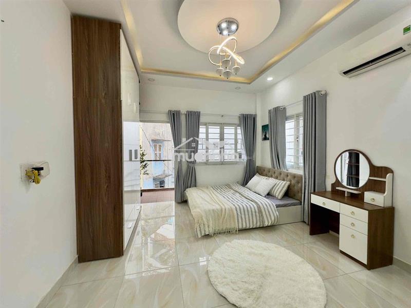 Studio full nt ban công | gần đh sg, sư phạm, y dược, ueh | tung tâmq5
