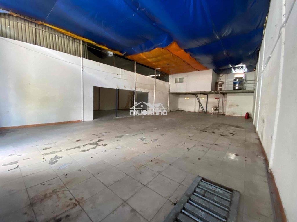 Kho khu nội bộ cắt văn cao 220m2, giá 30 tf - 2