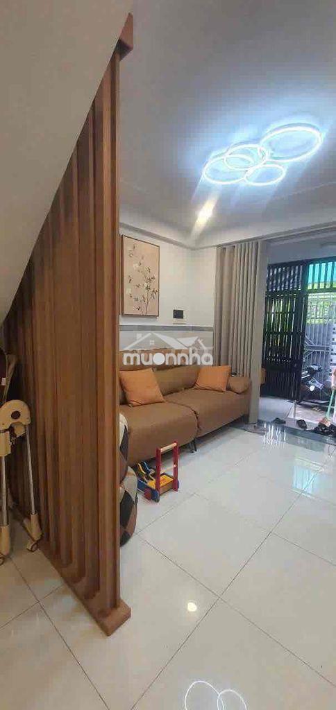 “Gấp căn nhà đẹp 2pn full nội thất, ngay phạm văn đồng hiệp bình chánh