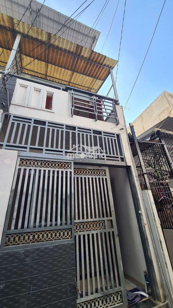 Nhà 3.5x10m 1 trệt 2 lầu 4pn giá tốt
