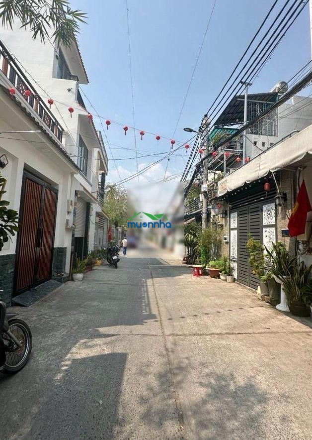 Hòa bình - đầm sen - nhà 4 tầng btct đang làm chdv 10phòng full nội thất - ngang 4.5x12 - thu nhập - 2