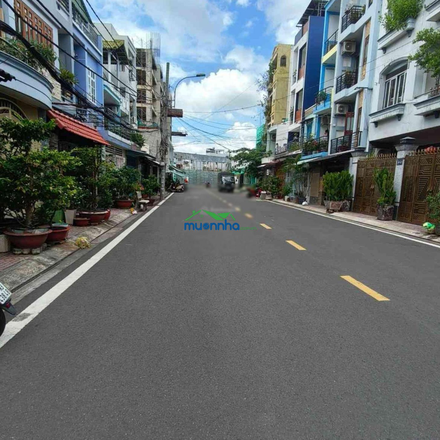 Nhà đường 12m ngay đại học công nghệ sài gòn, 34m2, 2pn, sổ riêng, chỉ hơn 4 tỷ, phường 4 cũ