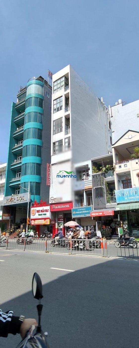 Nhà đẹp, nội thất hiện đại, dọn vào ở ngay. hơn 5 đồng xíu (tl) - 3
