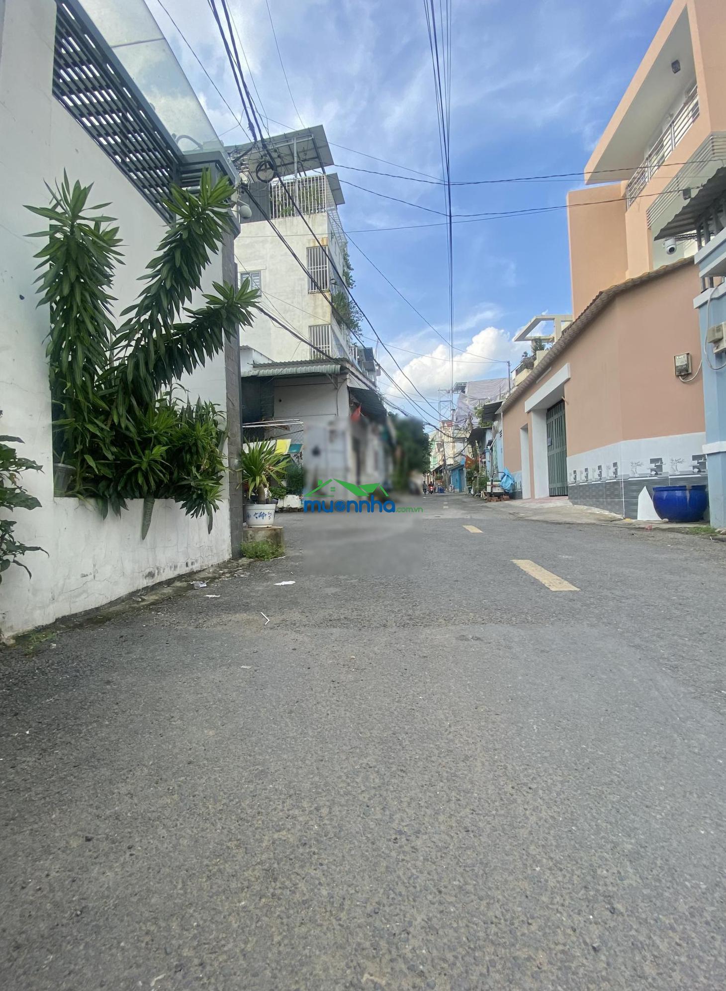 Nhà 3 tầng hxh, 84.5m (5.1x16), 7.x tỷ ngay lã xuân oai, tăng nhơn phú a, thủ đức (q9 cũ). 18tr/th - 4