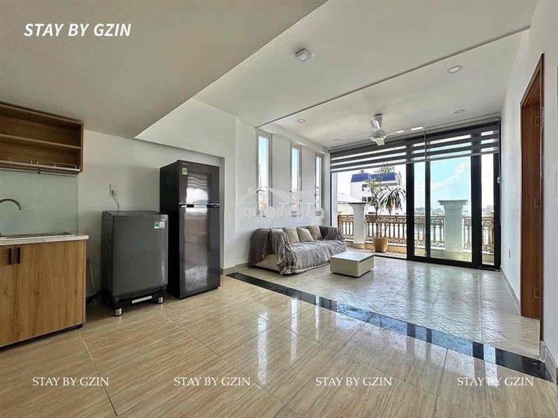 Cho thuê căn hộ penthouse 1pn tách bếp, ban công, full nt ngay aeon tp