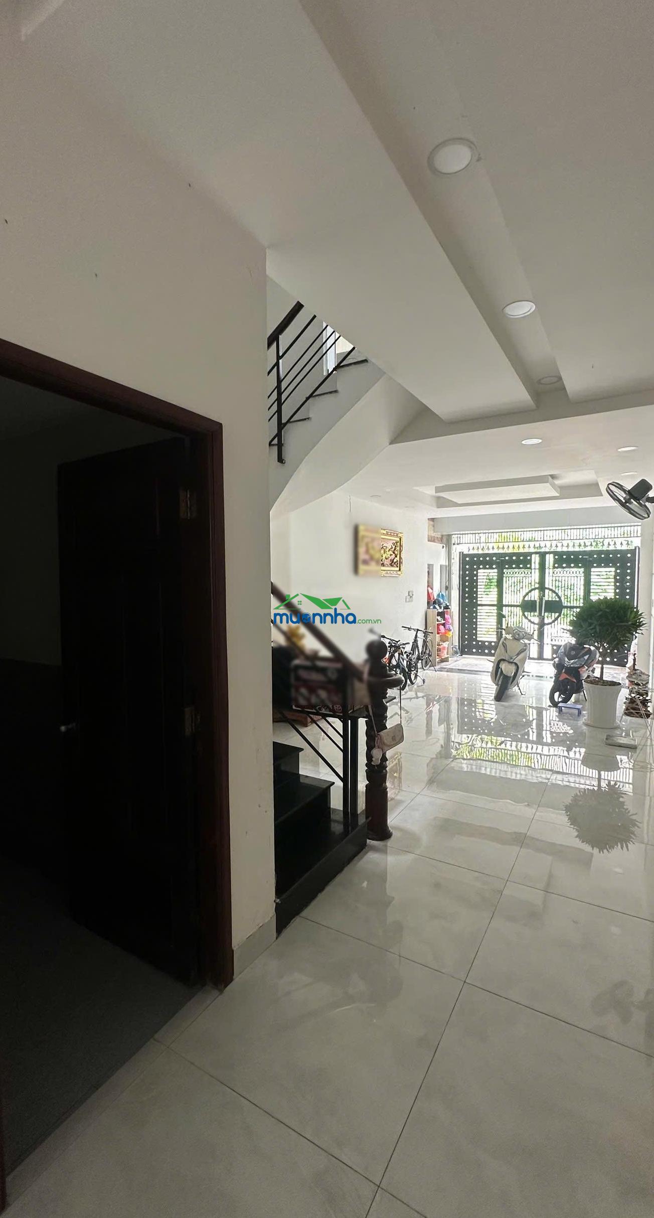 Nhà 2 tầng đường số trong khu dân cư bình hưng. dt: 4x18m, sổ hồng hoàn công