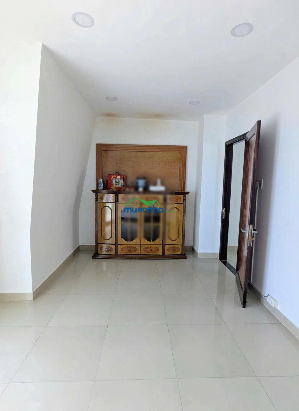 Nhà 4 tầng - ngang rộng 5,24m - dt 62m² - căn góc 2 mặt hẻm xe hơi - khu nhà lầu cao cấp - 4
