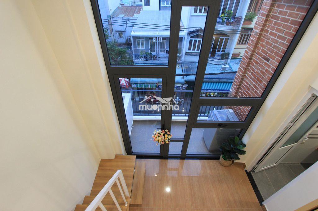 Chdv ban công ngay lâm văn bền q7 - 3