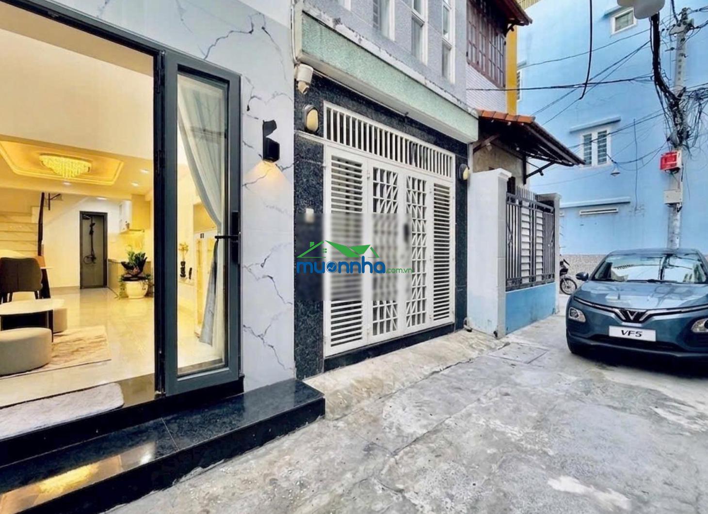 Hẻm xe hơi, nguyễn kiệm, đối diện cv gia định, siêu thị coopmart, 4 tầng có sân thượng, 3pn 4wc - 3