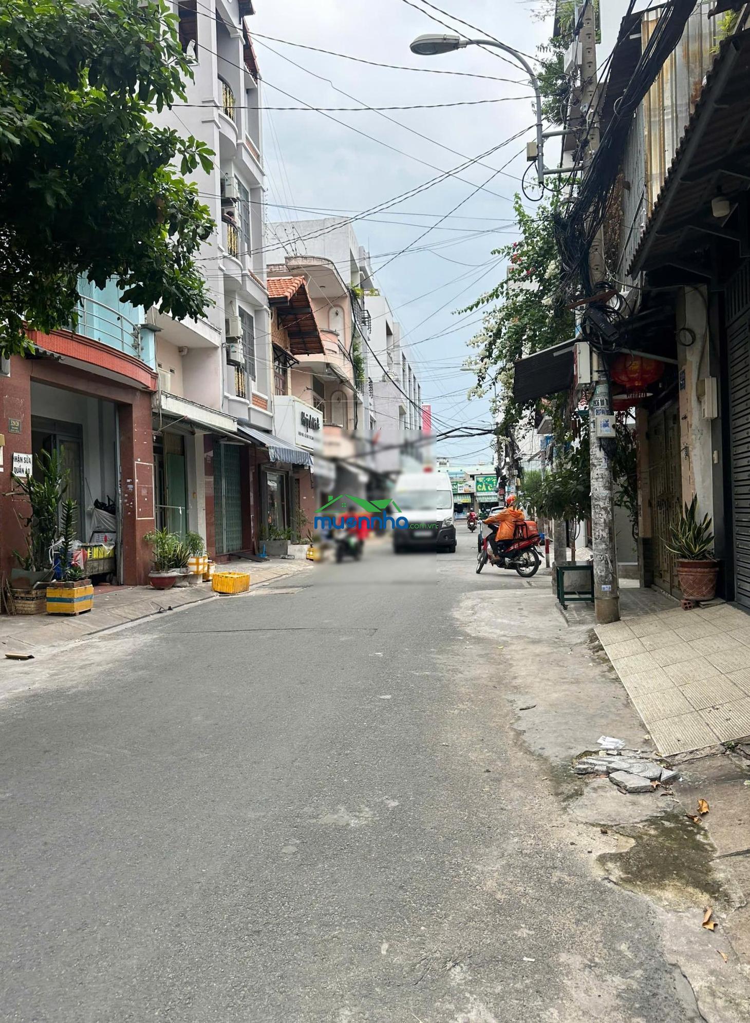 Hẻm 12m - 329 tân hương, 4,3x14 đúc 3 lầu, giá 9,8 tỷ - 2