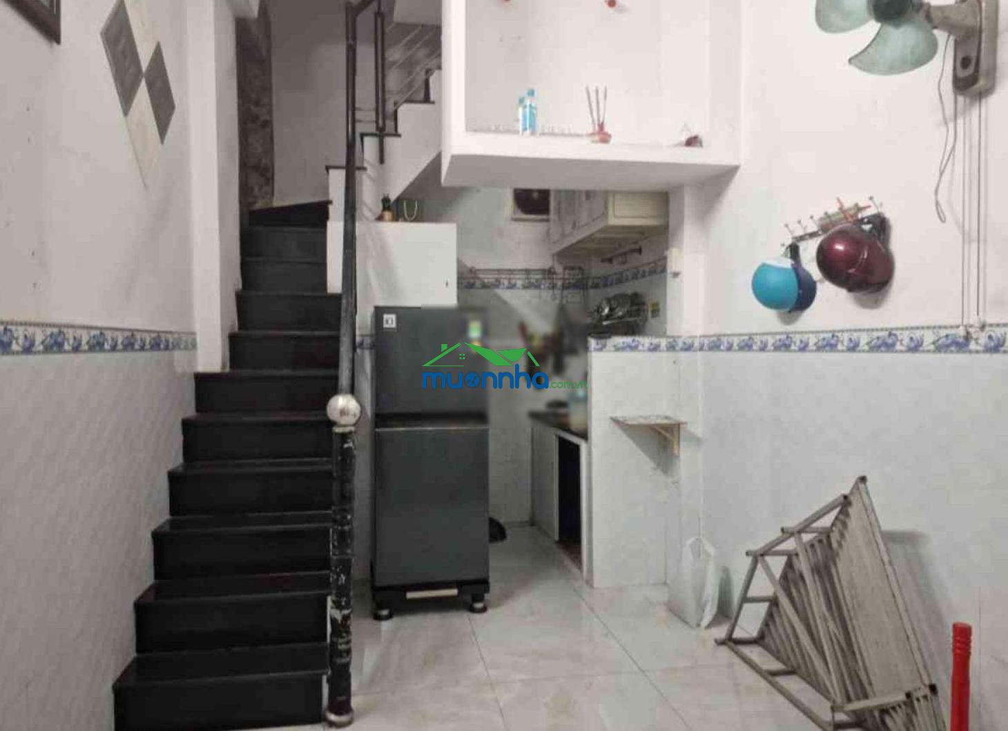 Chỉ 3.1 tỷ có hộ khẩu sài gòn, nhà 4 tầng cách hẻm xe hơi 50m