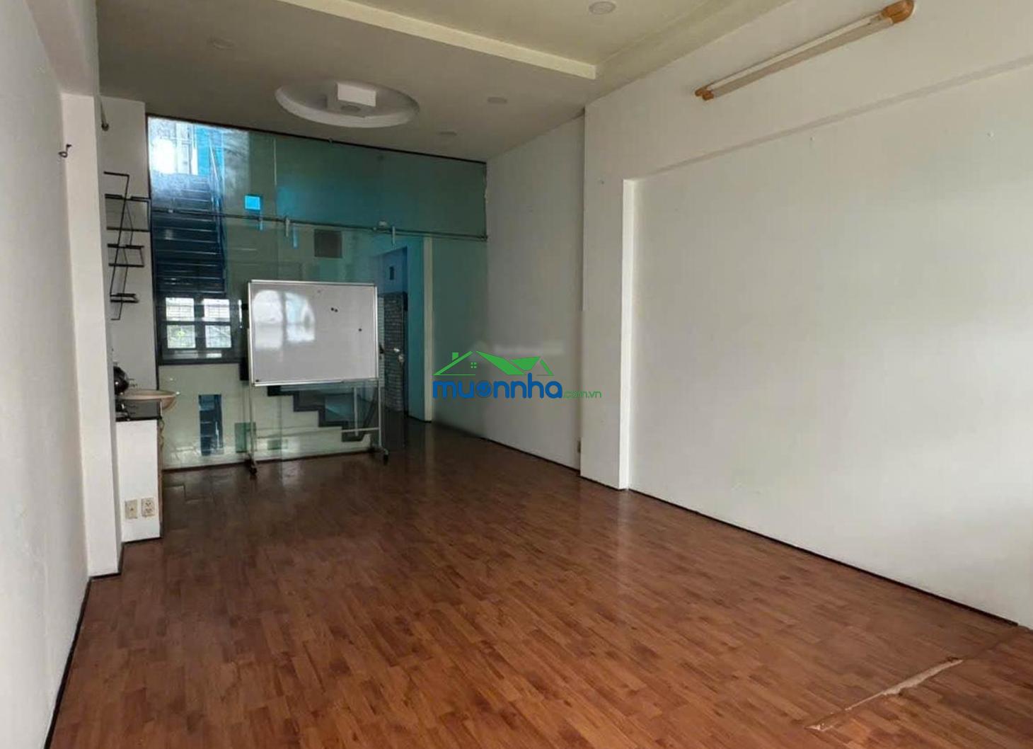 Nhà 4 tầng ngay trung tâm quận 10 - hẻm 8 m xe tải quay đầu