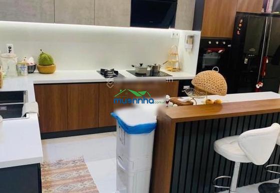 Nhà phạm viết chánh quận 1, dt 90m 6m x 15m. giá 29 tỷ. 6 tầng thang máy. gần cống quỳnh, bùi viện