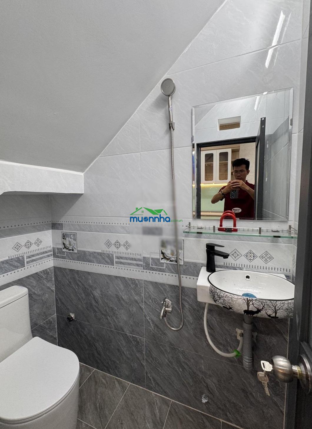 Bán nhà riêng tỉnh lộ 10 gần kdc tên lửa 2 pn nhà mới, đúc thật chỉ 3tỷ1