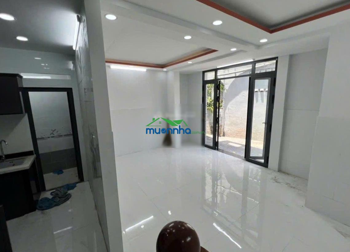 Bán nhà sửa mới đẹp ở liền 4 phòng ngủ, hẻm xe hơi, shr, chỉ 3.x gần cầu vĩnh mậu, đường bình đông - 2