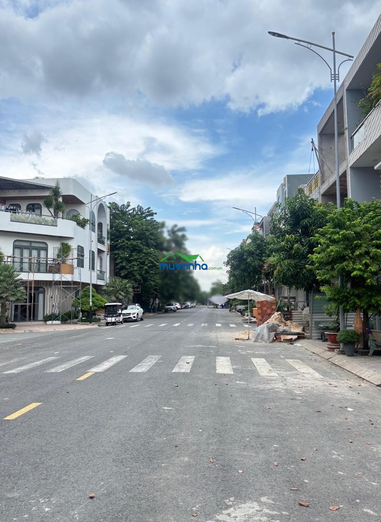 Khu bên sông - sát vòng xoay bình lợi - hàng cực hiếm - 44m² - 4 tỷ - 2