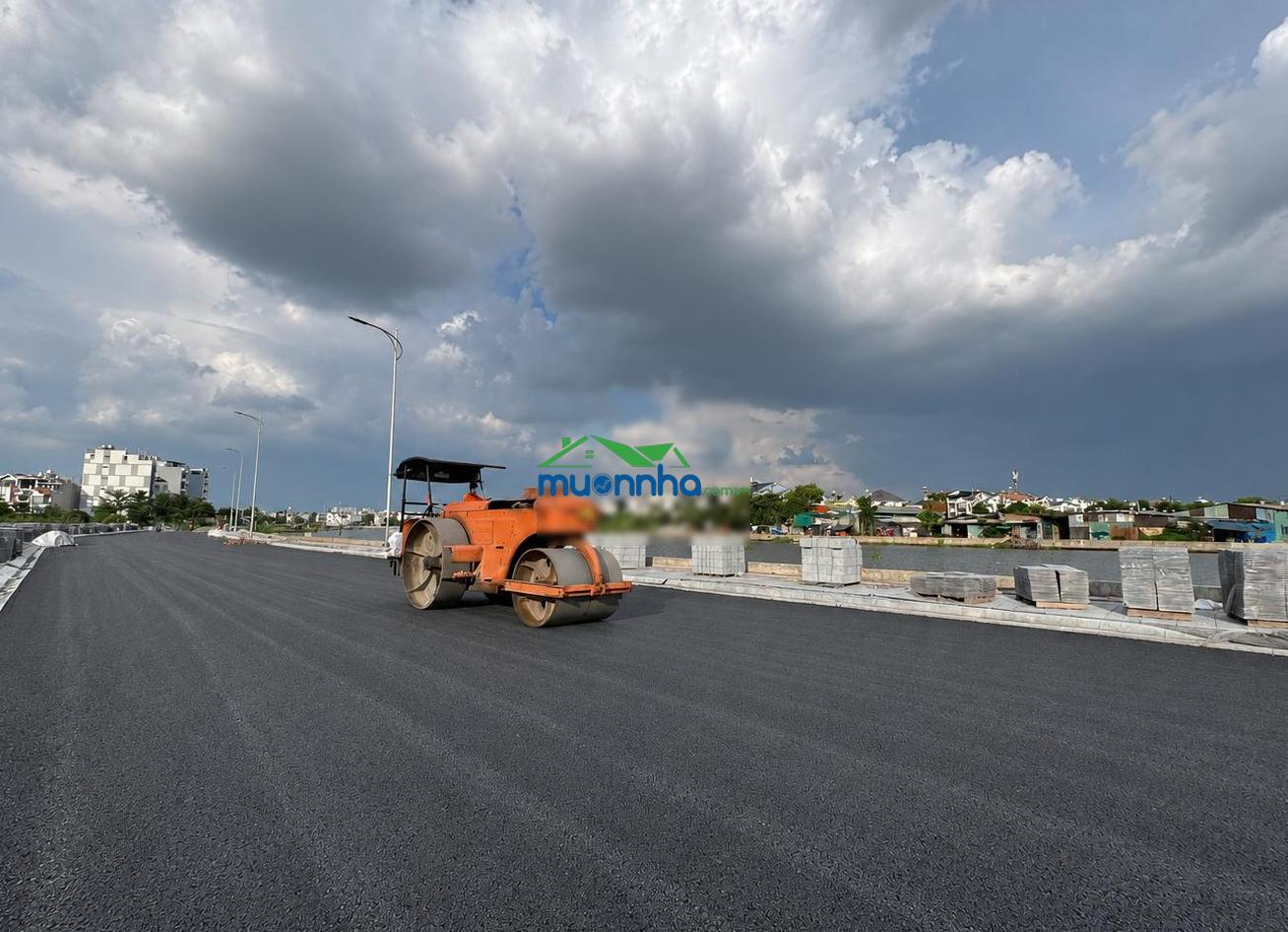 Chdv 4 tầng doanh thu 22tr, 5x20 kdc tân tiến kênh tham lương