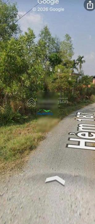 Đất 2mt 19.5x51 = 1000m2, nằm trên bán đảo mini, cách ngã 3 long phước chỉ 200m. 20.5 tỷ tlm - 2