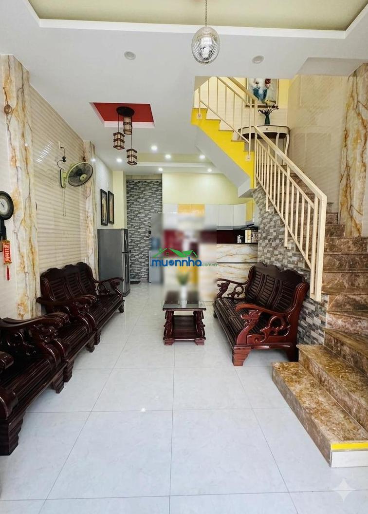 Tân bình gần cmt8 - 44m2 - nở hậu 3 tầng full nội thất - đường nhựa thông sát mặt tiền chỉ hơn 7ty - 3
