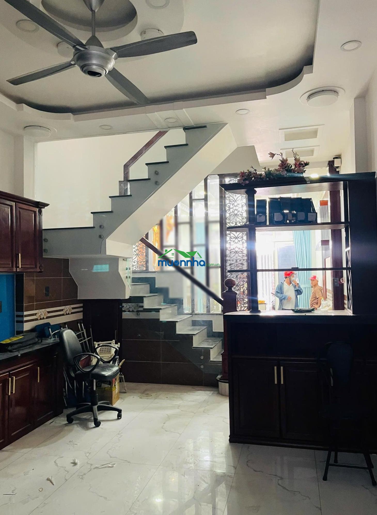 Giảm 11 tỷ còn 8,6 tỷ. bán nhà đẹp bờ bao tân thắng 4,1 x 17,5m 4 tầng. giá 8,6 tỷ tl - 2