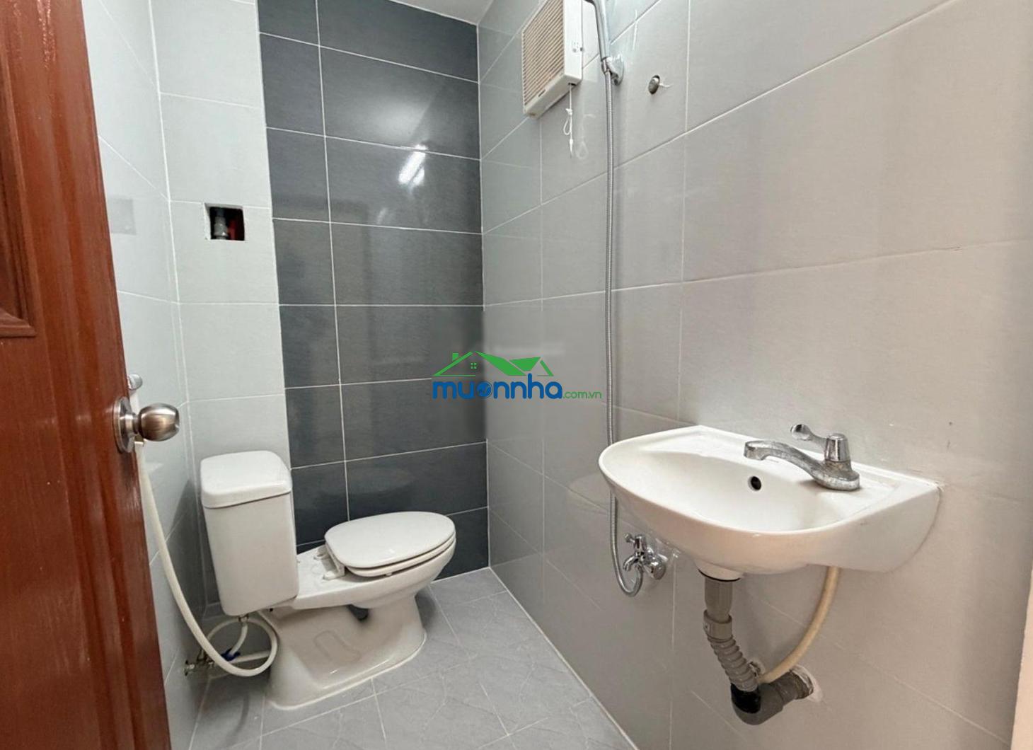 Nhà bán, nơ trang long, bình thạnh, 46m², hẻm xe hơi, 2 tầng, có pn trệt, 6.5 tỷ - 2