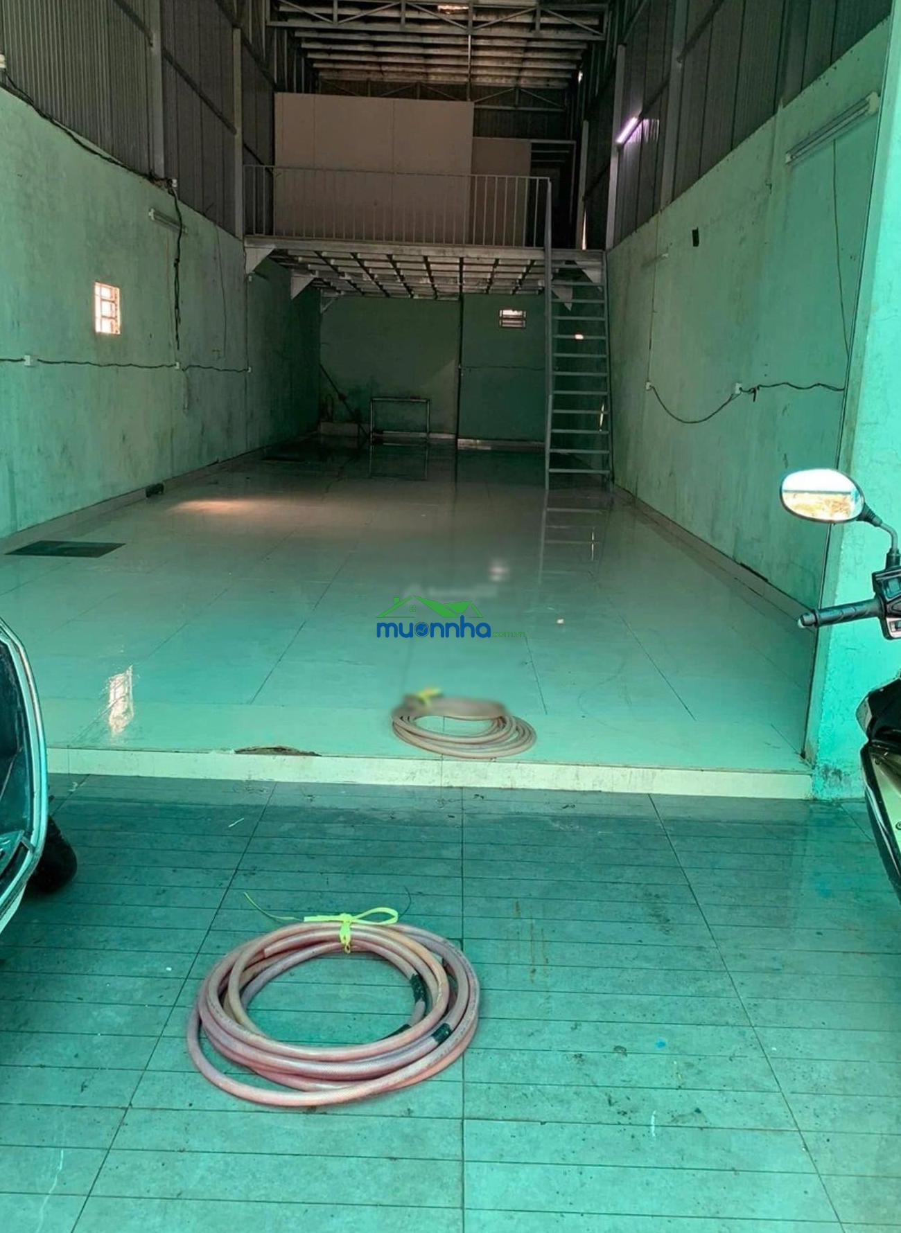 Sát lê văn việt - 85m2 - 3 tỷ 950 - hẻm xe hơi tới cửa - 4