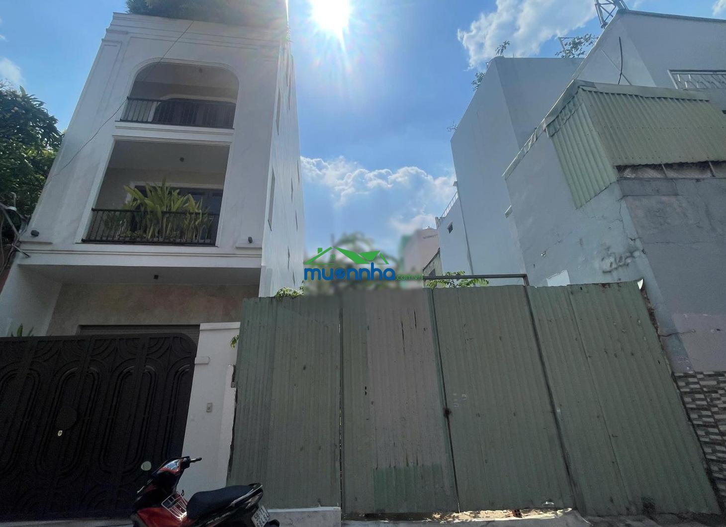 Siêu phẩm q.11 - 2 mặt tiền hẻm 12m trước sau - sau lưng căn mặt tiền - giá sốc 110tr/m2 còn tl - 3