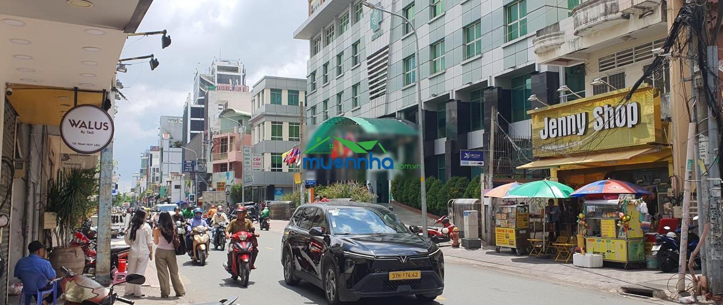 Hiếm q3, nhà 4t, ngang 4.8m, 5 pn, nở hậu tài lộc, giá cực tốt - 3