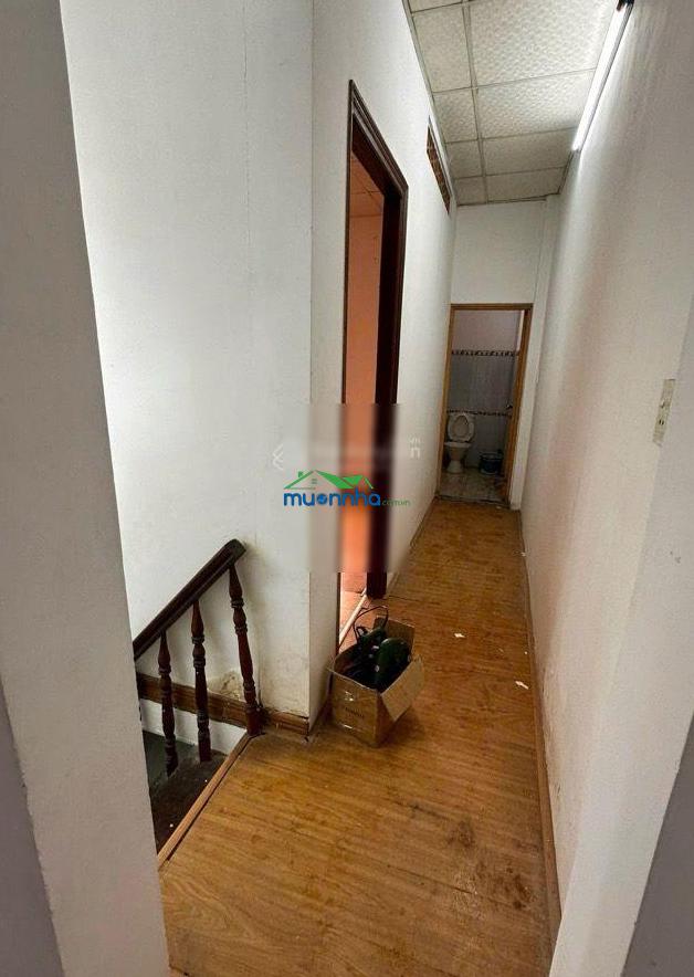 Giảm giá còn 4.1 tỷ, 91m², 2 tầng, ngang 5m, sổ hồng riêng. dân cư hiện hữu.
