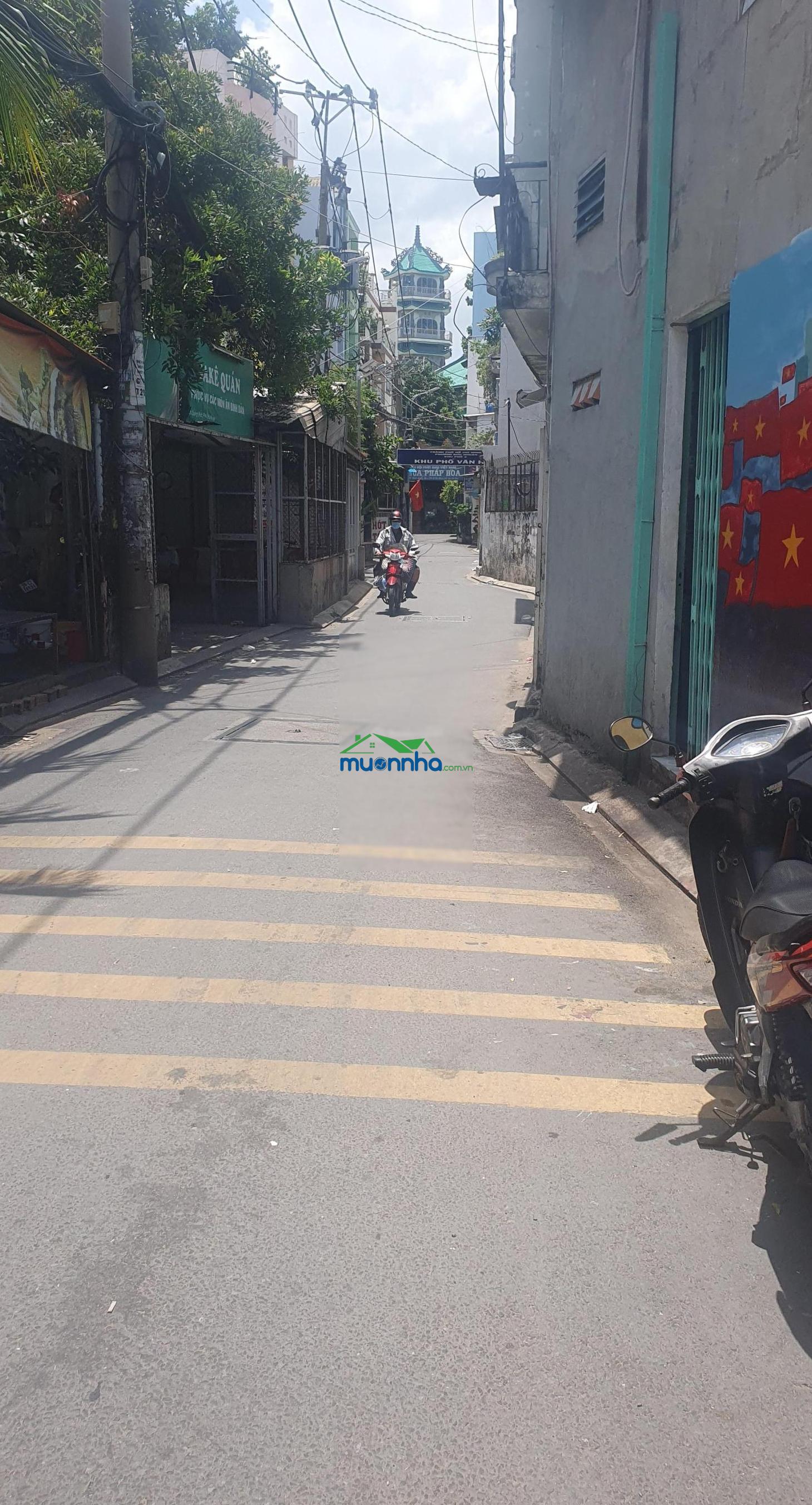Bán đất tặng nhà hẻm xe hơi phú nhuận - 145m2 - 3 tầng - ngang 5.6m dài 22m - 3