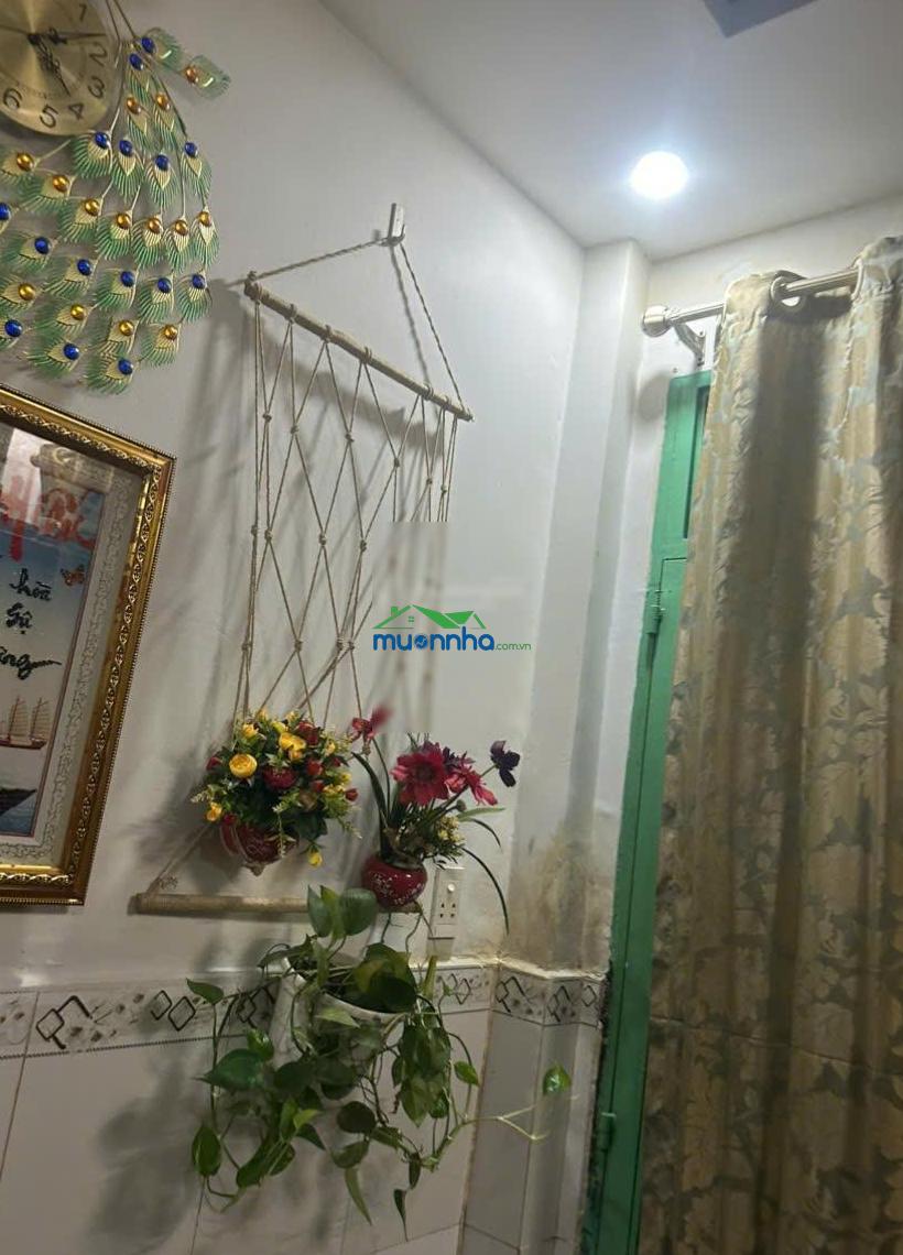Cần tiền trả nợ nên bán nhà tại quận 7! - 3