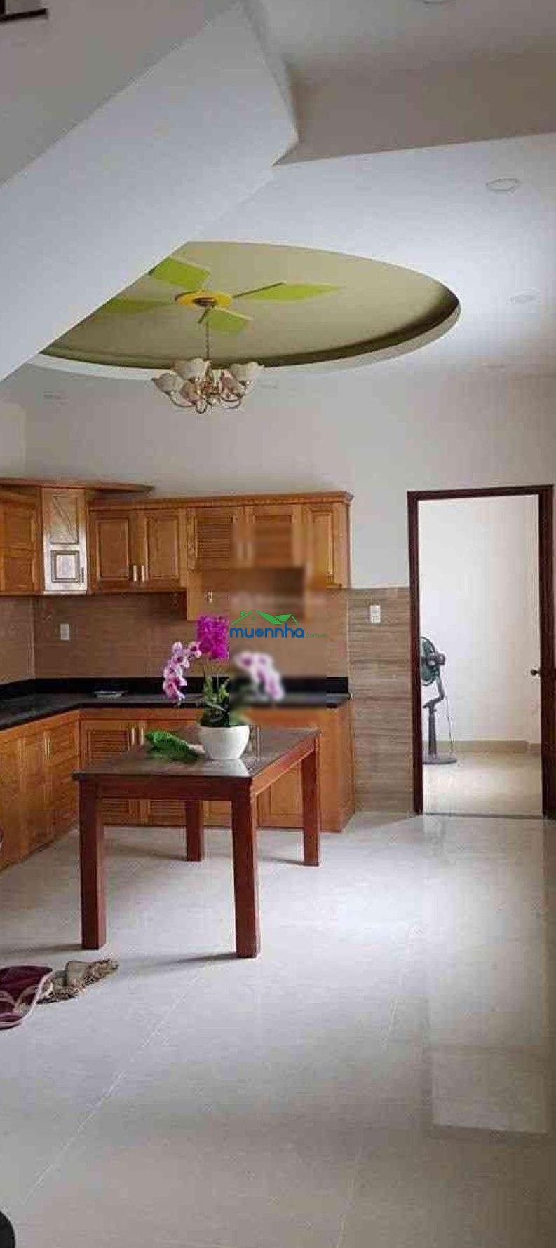6 tỷ nhà góc 2 mặt tiền 84m 3 tầng khu dân cư xã bà điểm dân trí cao. - 2