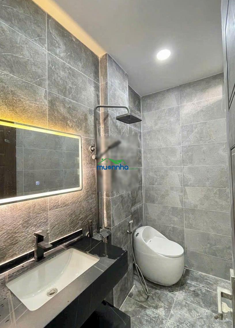 Nhà đẹp mê mẩn, sát hẻm xe hơi, khu cư xá ngân hàng, chỉ nhích 6 tỷ - 4